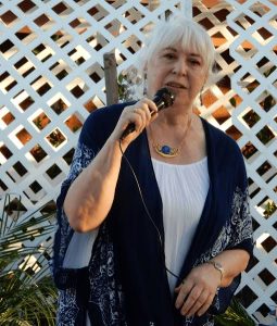 Sheila Lowe